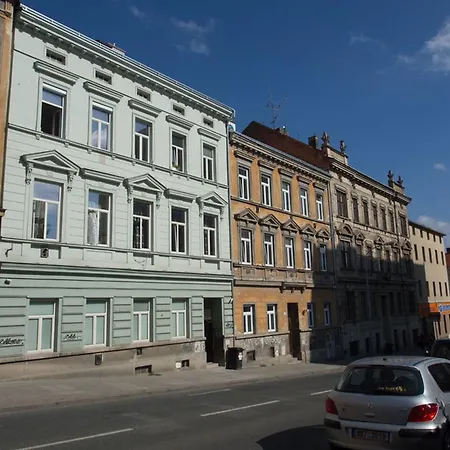 Apartment Brno Reissigova Exterior photo